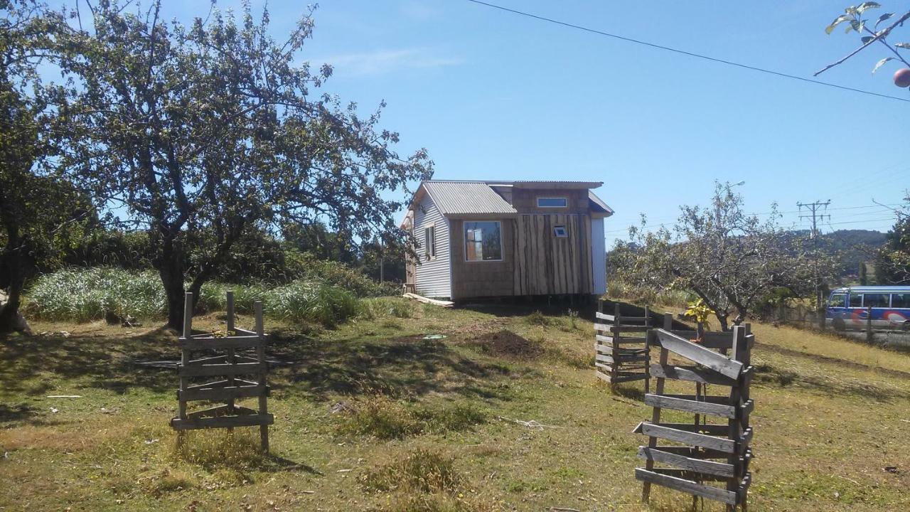 La Petite Cabane De Putemun Villa Castro Eksteriør billede